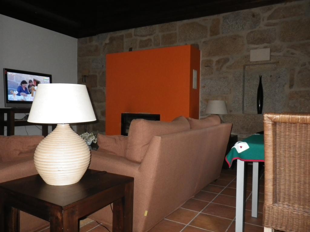 Hotel Rural Quinta De Novais อาโรว์กา ภายนอก รูปภาพ