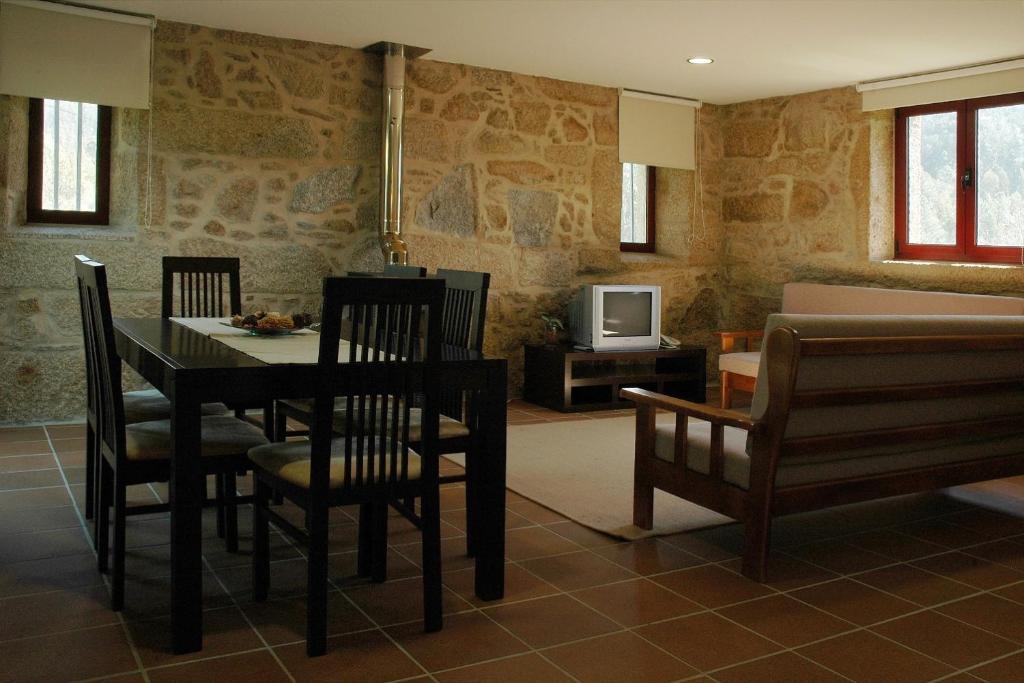 Hotel Rural Quinta De Novais อาโรว์กา ห้อง รูปภาพ